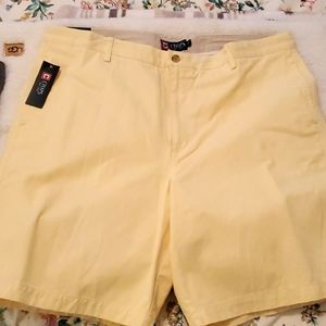 NEW Chaps Shorts 🌻 Size 42 Big & Tall Yellow Flat Front Chino's